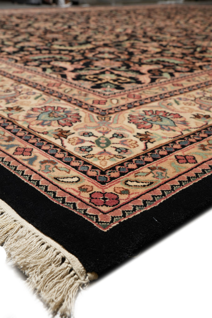 8.11 x 11.8 Quality Hand-knotted Rug Dense Weave Black #PIX-10198