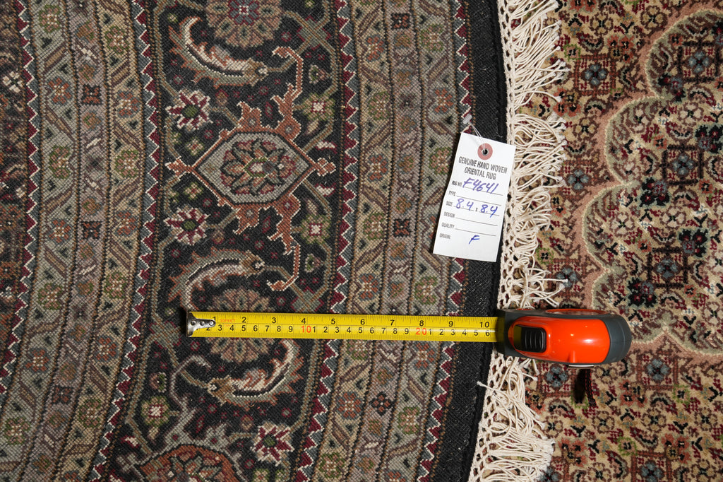 8 x 8 Feet Round Quality Wool and Silk Mahi Tabriz Rug Sale Invemtory Clearance #F-4641