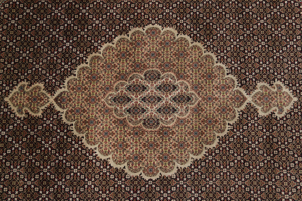 8 x 8 Feet Round Quality Wool and Silk Mahi Tabriz Rug Sale Invemtory Clearance #F-4641