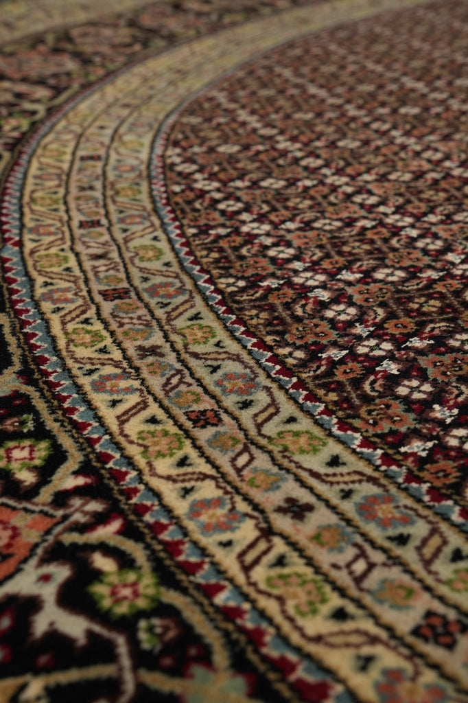 8 x 8 Feet Round Quality Wool and Silk Mahi Tabriz Rug Sale Invemtory Clearance #F-4641