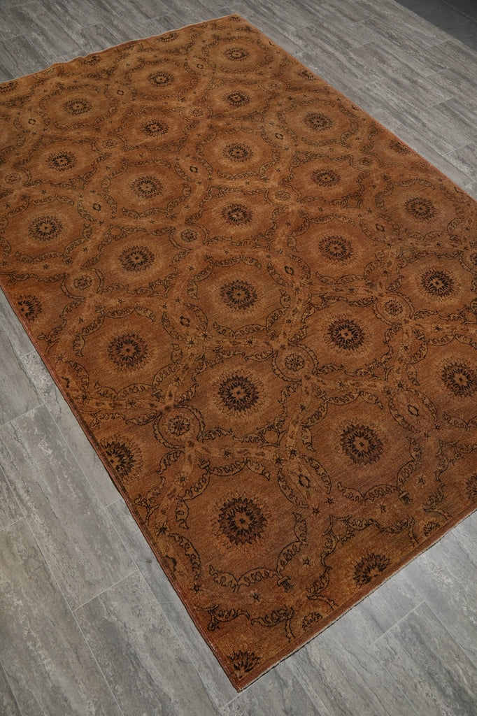 6 x 8 Tan Brown Antiqued Chobi Peshawar Transitional PIX-12440