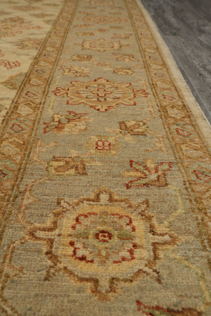 5.9 x 8 Neutral Peshawar Rug Soft Pattern #F-5769