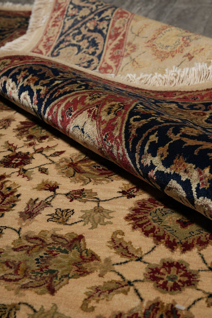 5.4 x 8.3 Beige Quality Silk & Wool Indian Rug #PIX-804-150