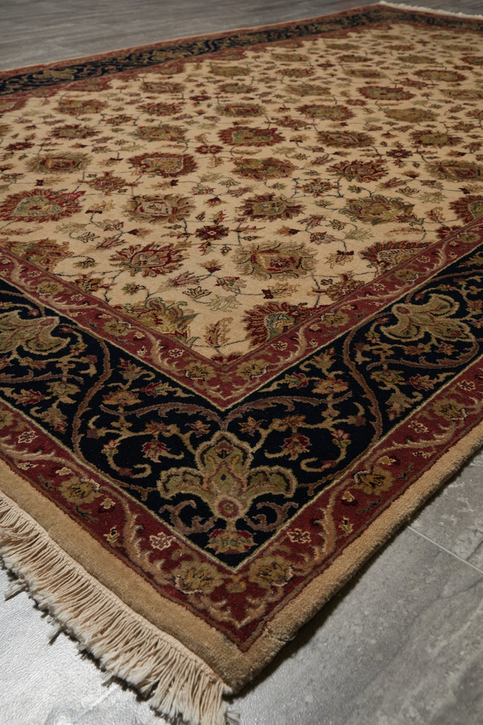5.4 x 8.3 Beige Quality Silk & Wool Indian Rug #PIX-804-150