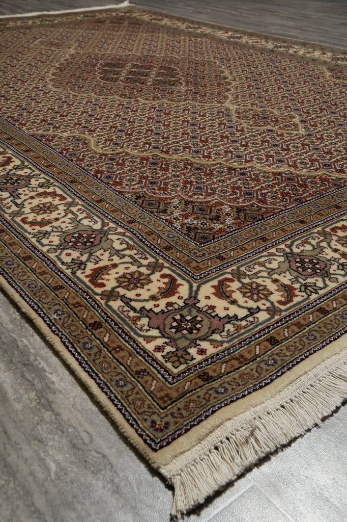 5.6 x 8 Tabriz Mahi Wool & Silk Rug #PIX-16787