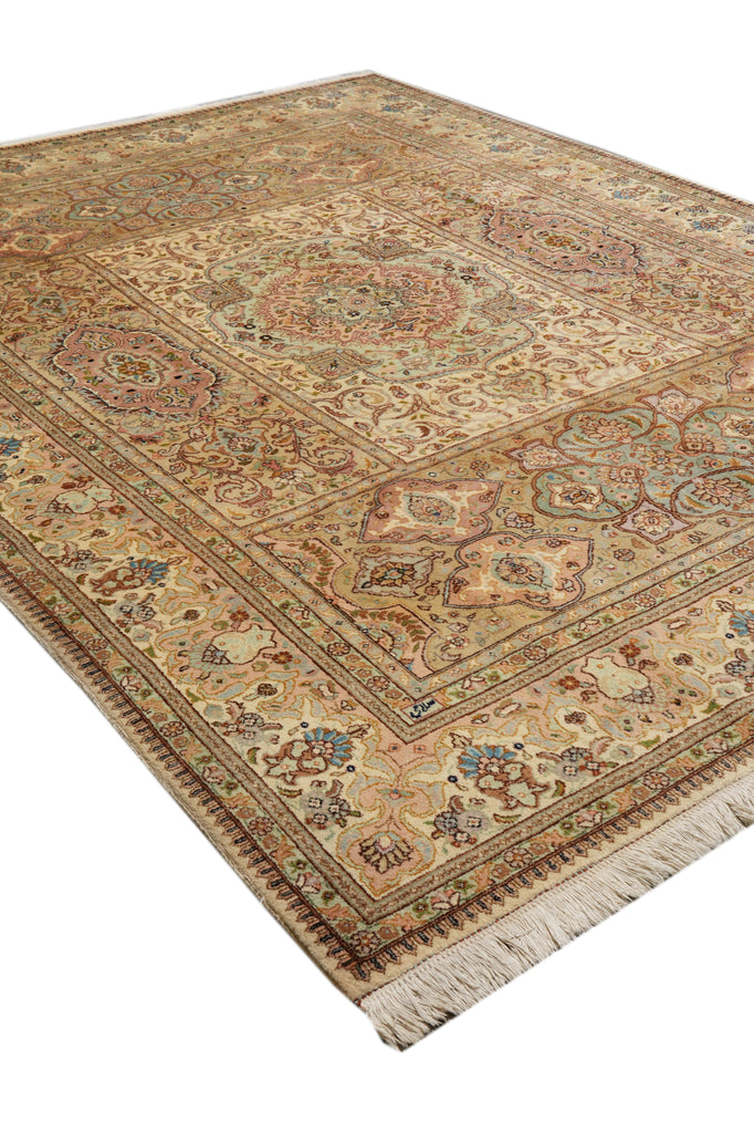 8.10 x 12.1 Fine Quality Wool Hand-Knotted Rug Fascinating Details Neutral Colors #PIX-23938