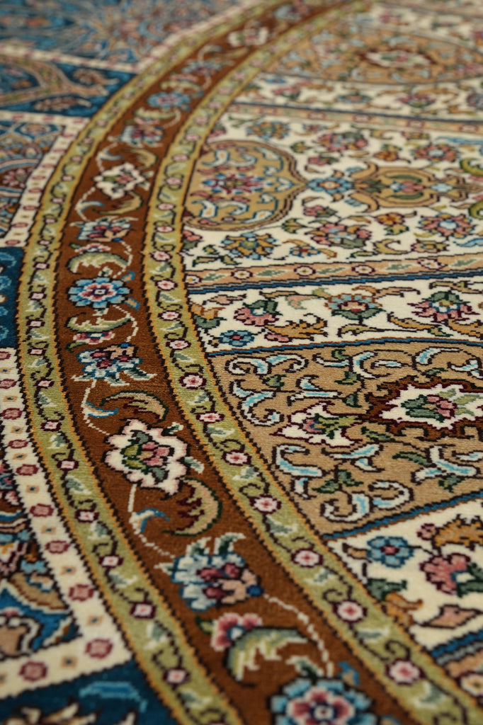 6 x 6 Feet Round Silk Rug Dom Esfahan Pattern #59127
