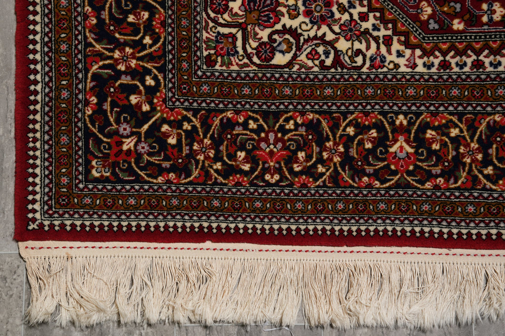 4.7 x 7 New Handmade Qom Rug #F-4645