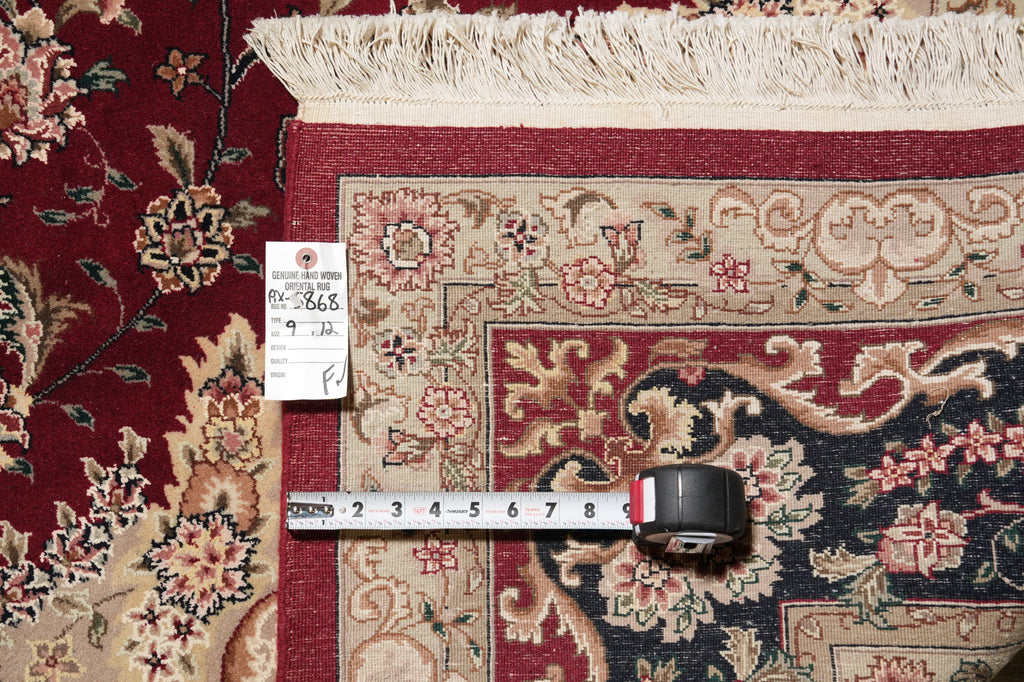9 x 12 High Quality Wool and Silk Rug #PIX-5868