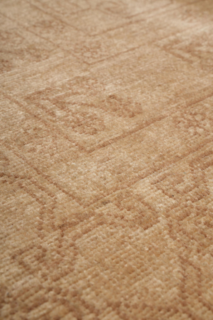 8.9 x 11.8 Neutrals Chobi Ziglar Rug Natural Wool #B-77521