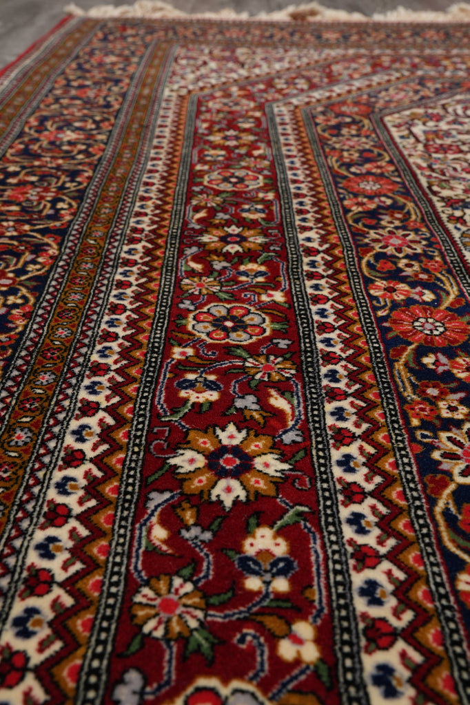 4.7 x 7 New Handmade Qom Rug #F-4645
