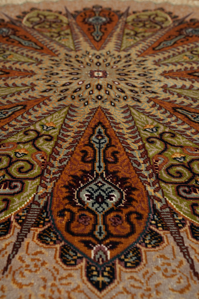 4 x 4 Feet Round Silk Handmade Rug #59515