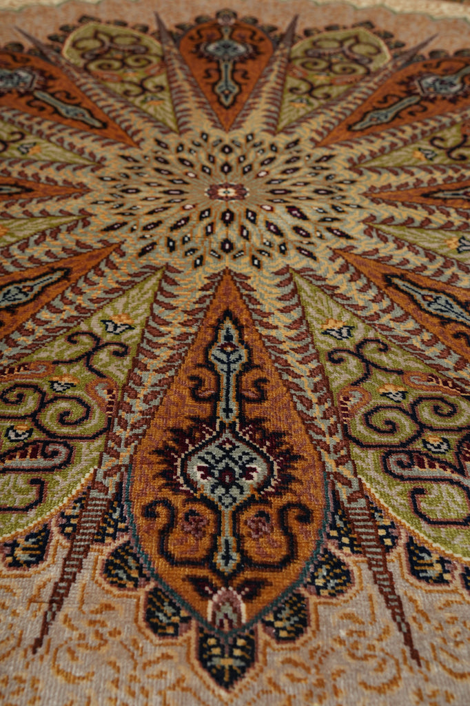 4' x 4' Round Silk Rug Elegant #59528