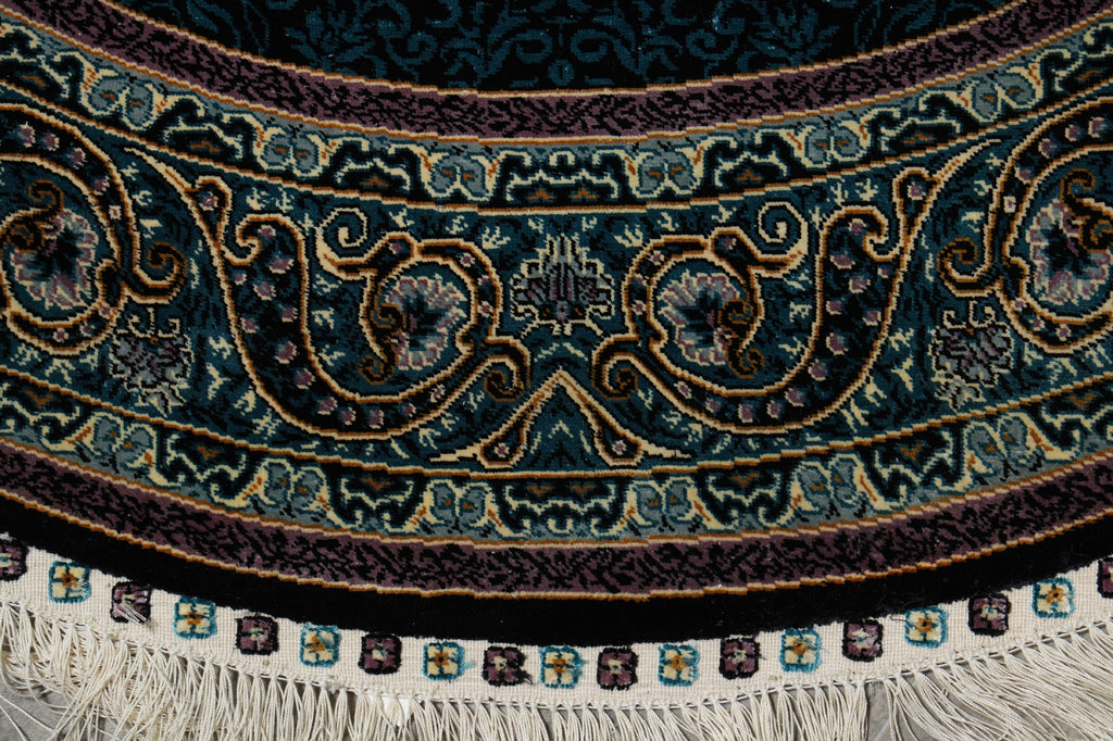 4 x 4 Feet Round Silk Rug #59520