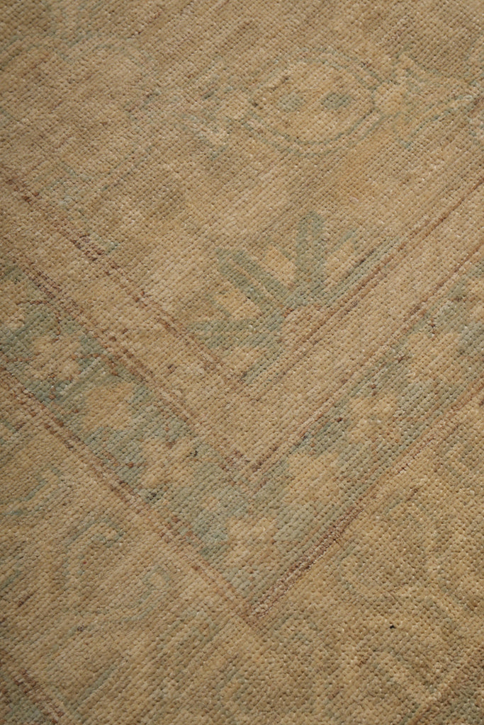 7.7 x 9.6   natural Wool Handmade Ziglar Rug Goldish Green #77545