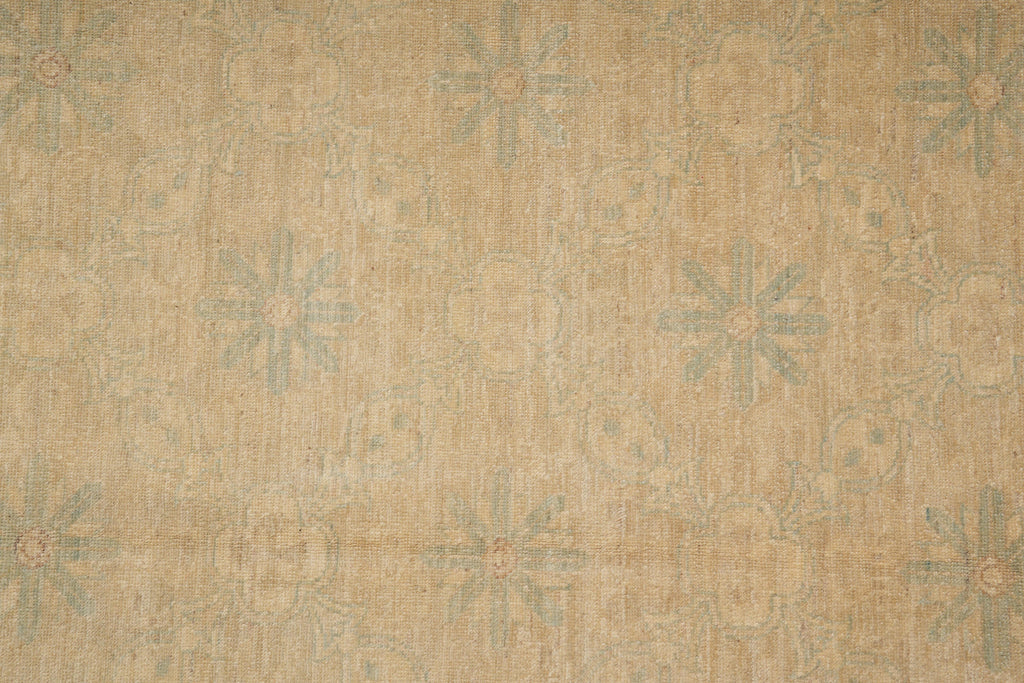 7.7 x 9.6   natural Wool Handmade Ziglar Rug Goldish Green #77545