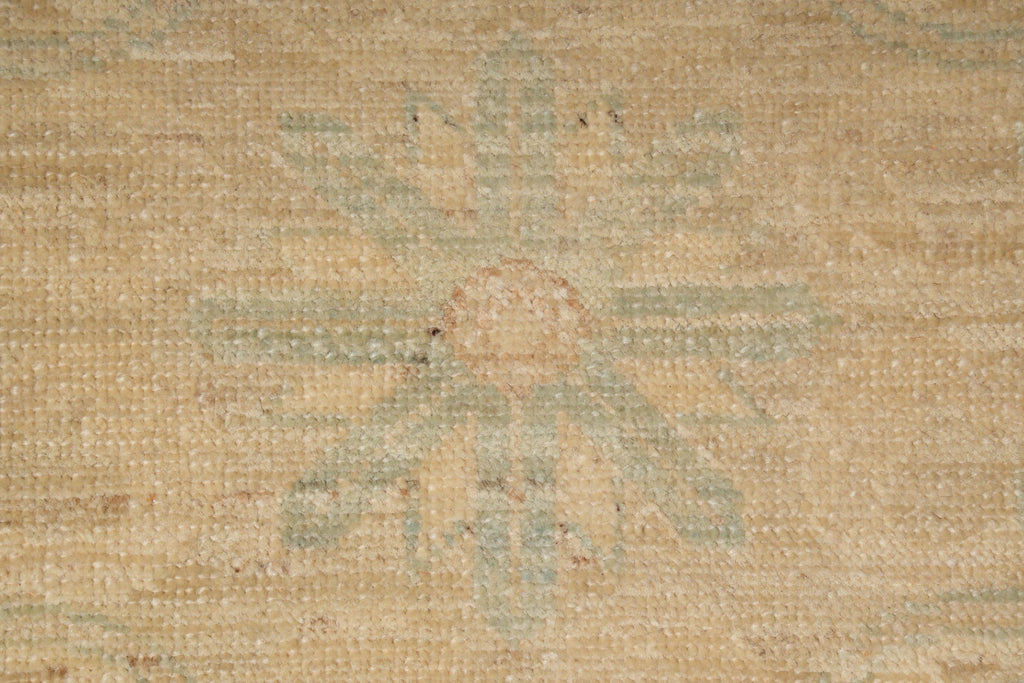 7.7 x 9.6   natural Wool Handmade Ziglar Rug Goldish Green #77545