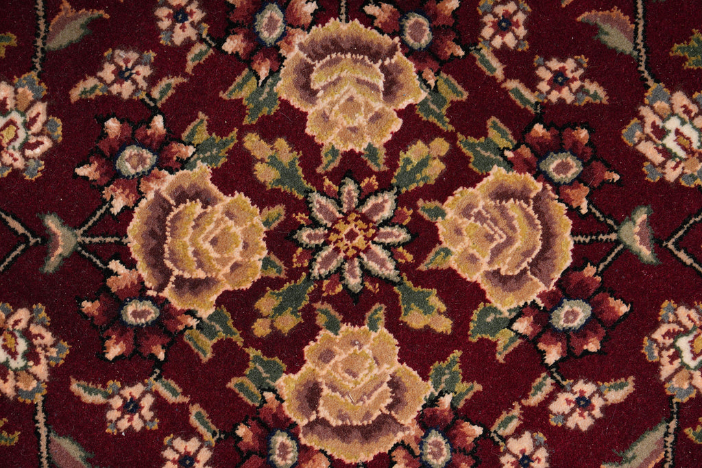 8.0 x 8.0 Round Fine Quality Handmade Wool and Silk Rug #F-4027