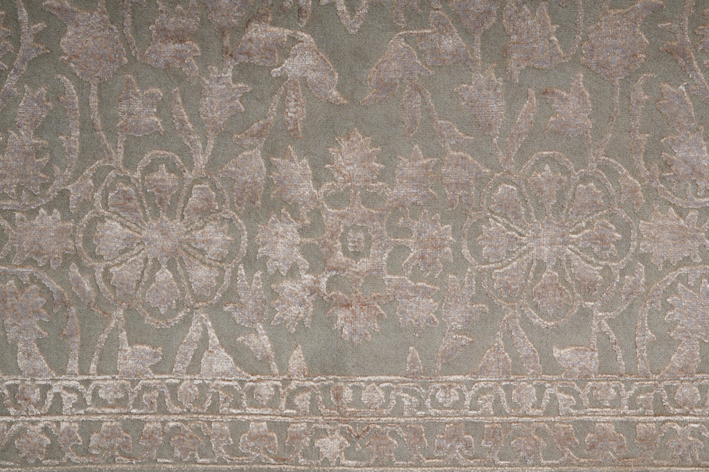 8.0 x 8.2 Fine Weave Handmade Wool and Silk Square Transitional Modern Rug #F-4038