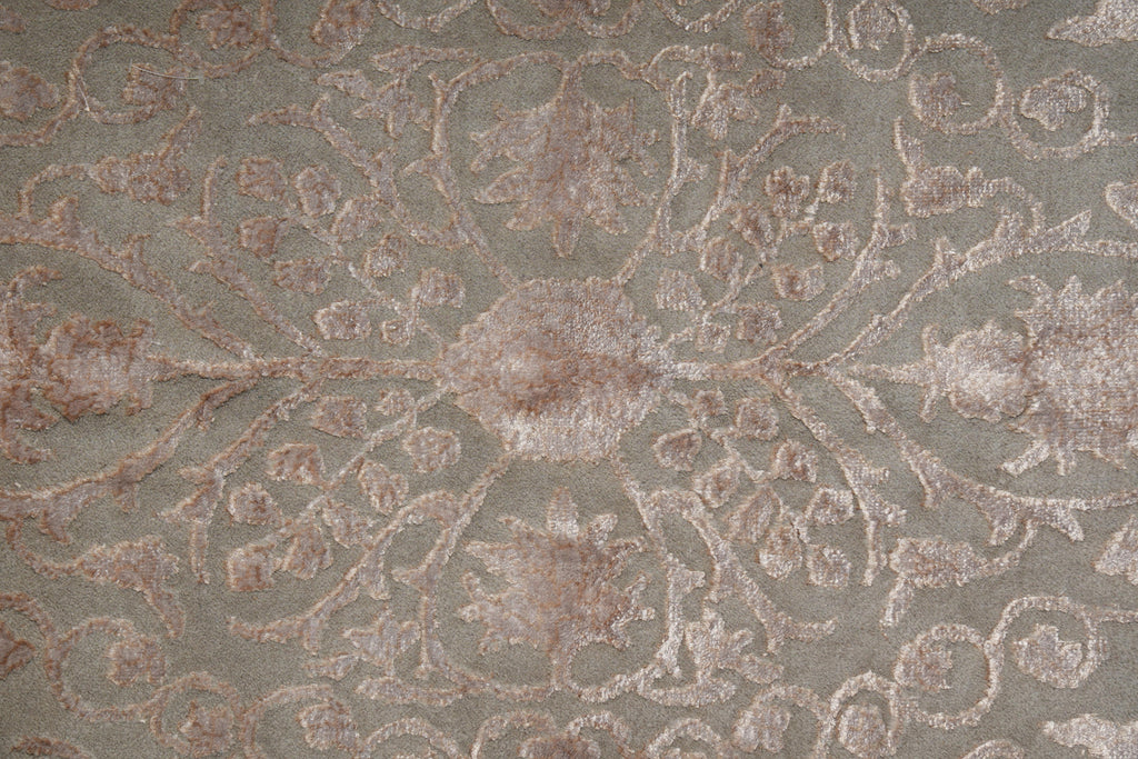 8.0 x 8.2 Fine Weave Handmade Wool and Silk Square Transitional Modern Rug #F-4038