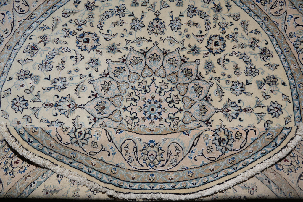 8.2 x 8.4 Round Perian Nain Wool and Silk Rug #F-4043