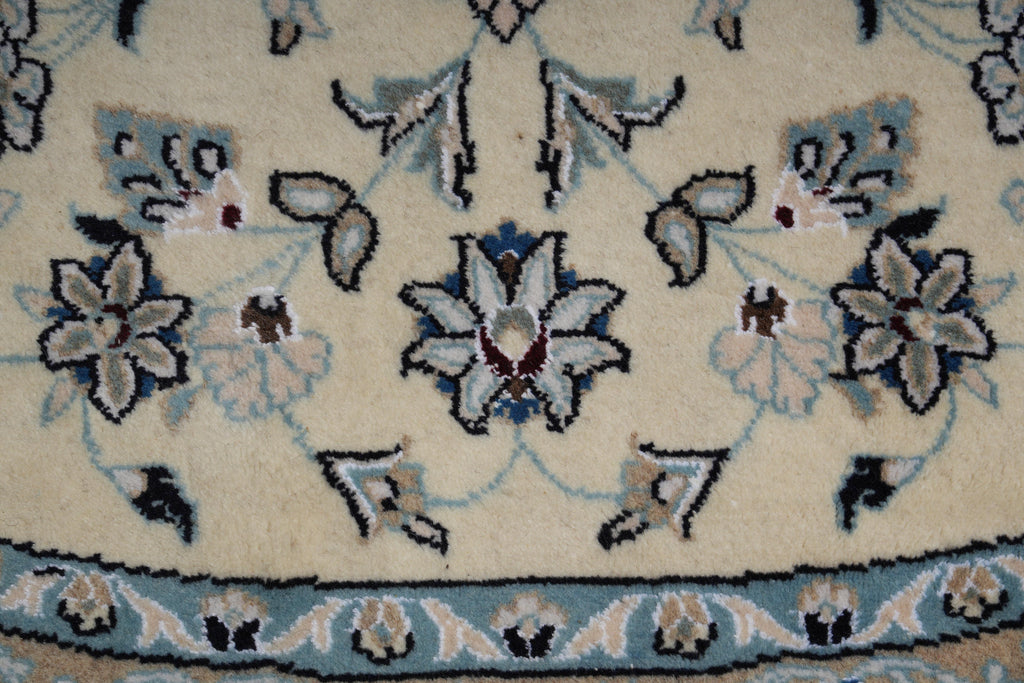 8.2 x 8.4 Round Perian Nain Wool and Silk Rug #F-4043