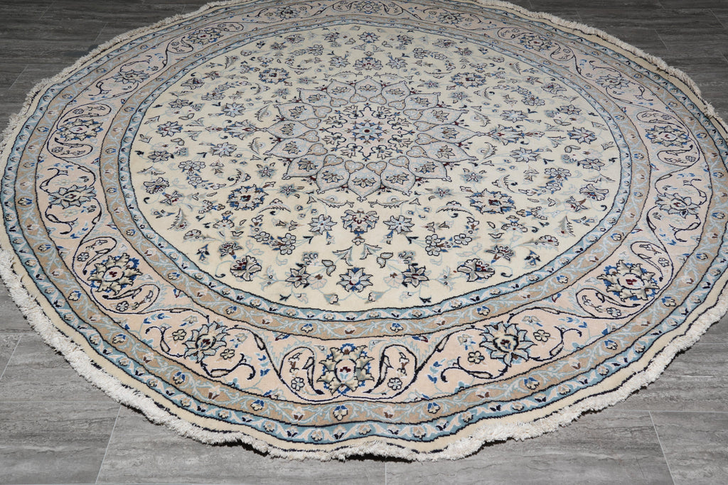 8.2 x 8.4 Round Perian Nain Wool and Silk Rug #F-4043