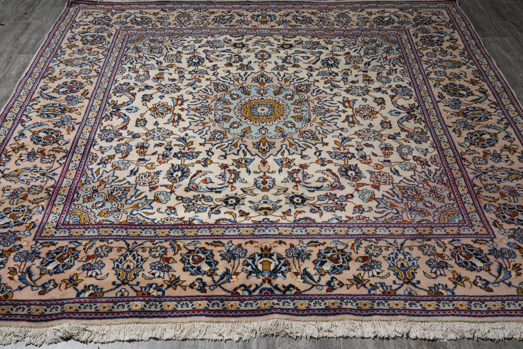 7.9 x 8.1 Square Persian Esfahan Najafabad Wool Rug #F-4046