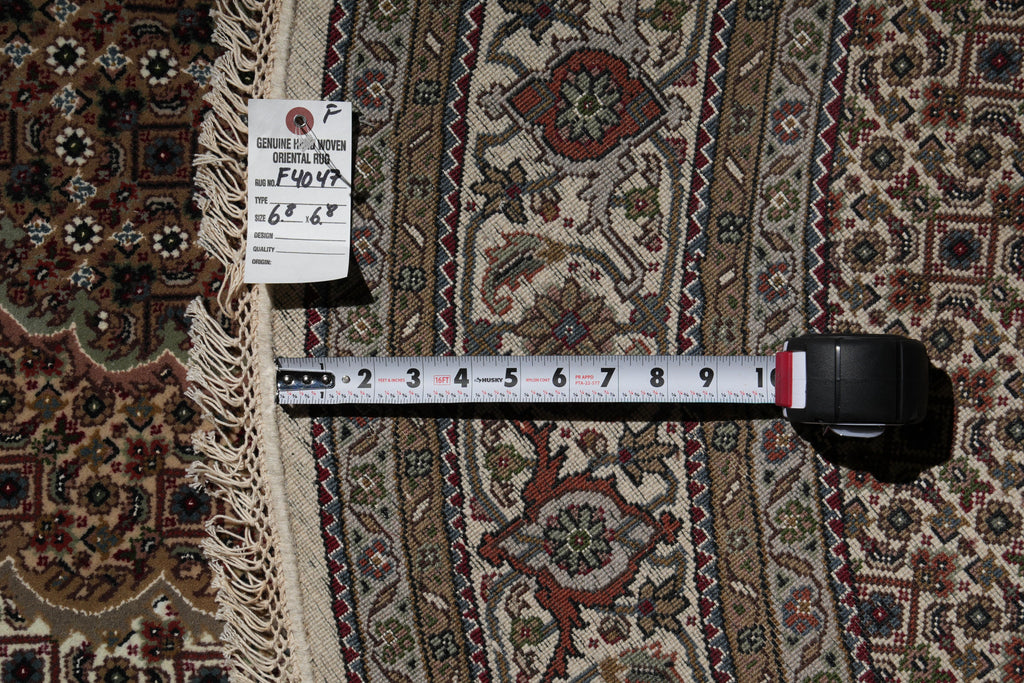 6.8 x 6.8 Round Fine Handmade Rug Wool and Silk Mahi Tabriz #F-4047