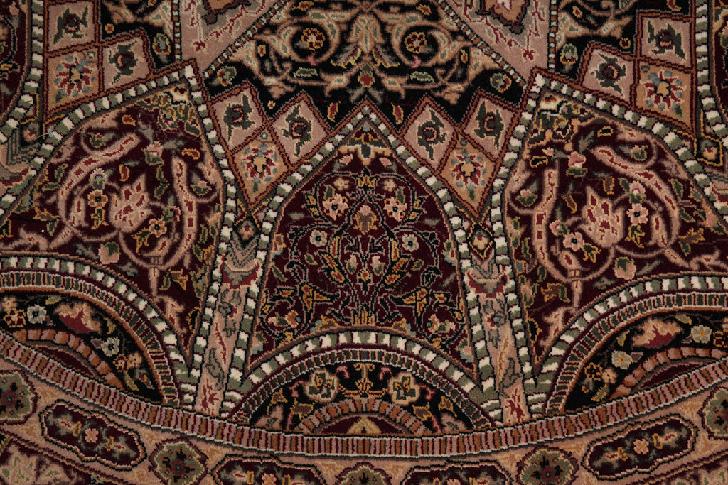 8.0 x 8.0 Round Wool and Silk Fascinating Handmade Rug  #F-4048