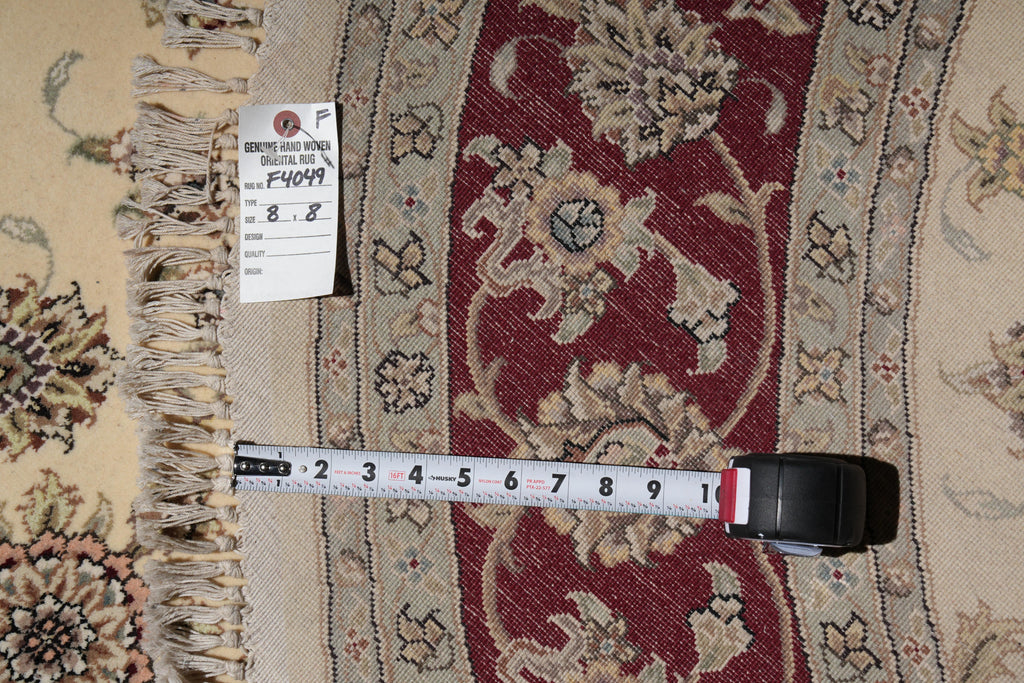 8.0 x 8.0 Round Finely Handmade Wool and Silk Rug #F-4049