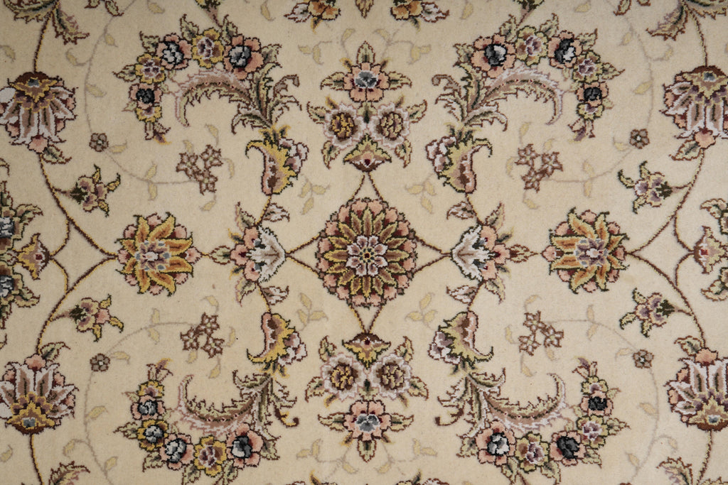 10.0 x 10.0 Round Finely Hand-Knotted Wool and Silk Rug #F-4050