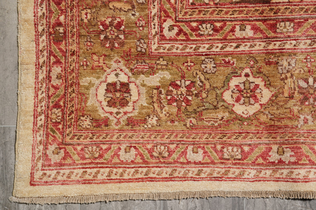 7.9 x 9.9 Chobi Peshawar Rug Beige Green #F-4404