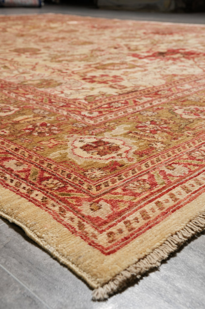 7.9 x 9.9 Chobi Peshawar Rug Beige Green #F-4404