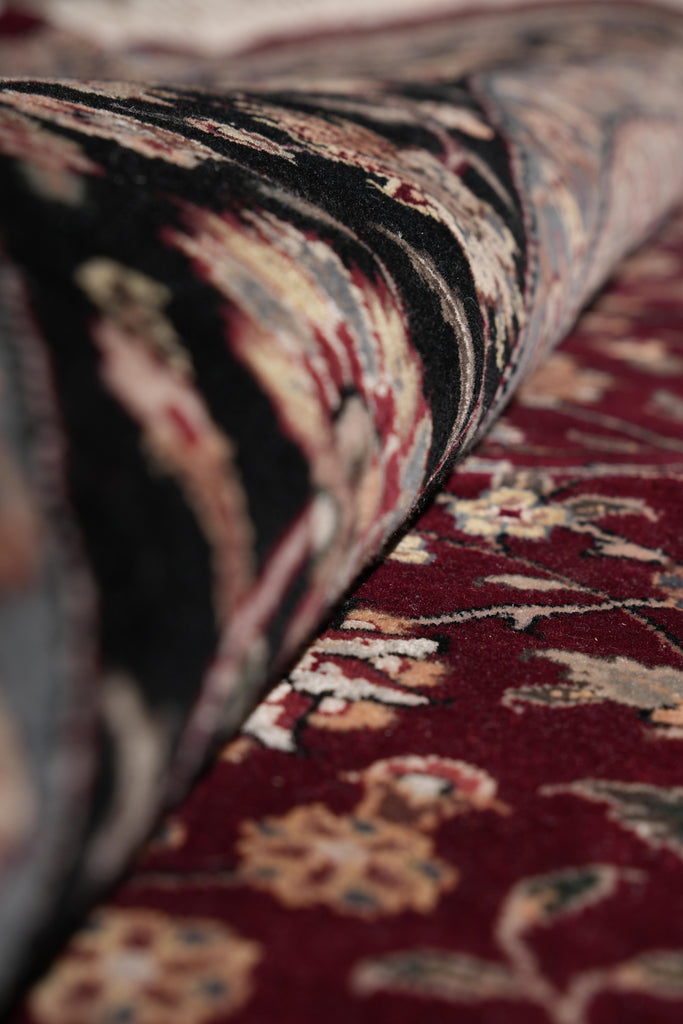 7.0 x 7.0 Round Fine Wool and Silk High Quality Handmade Rug #F-4055