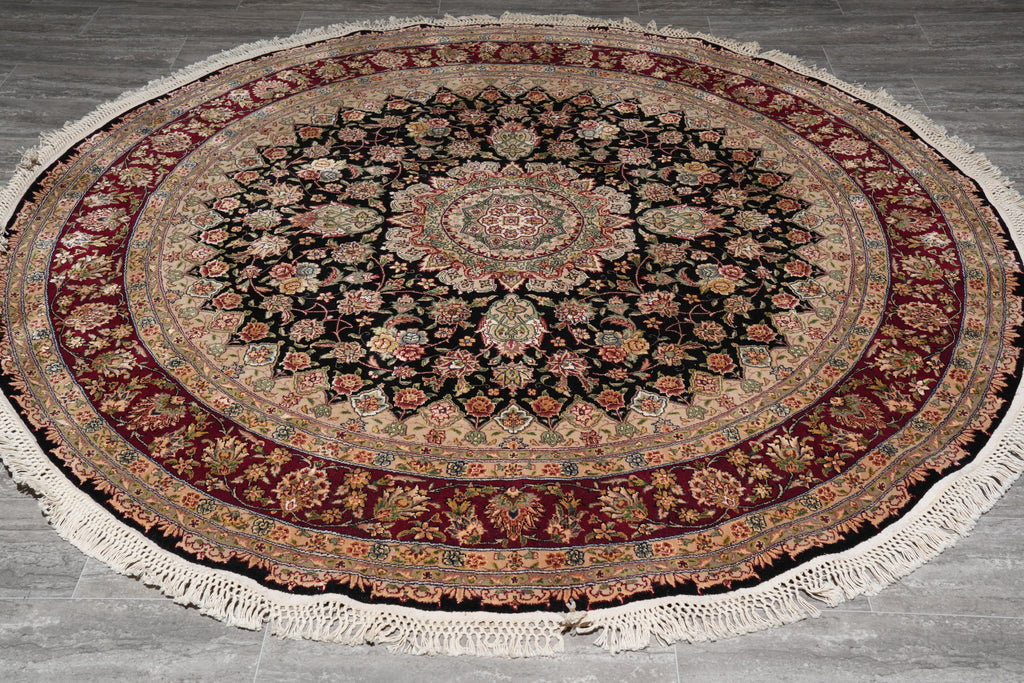 7.1 x 7.1 Round FIne weave Quality Wool and Silk Rug Burgundy Black #F-4057