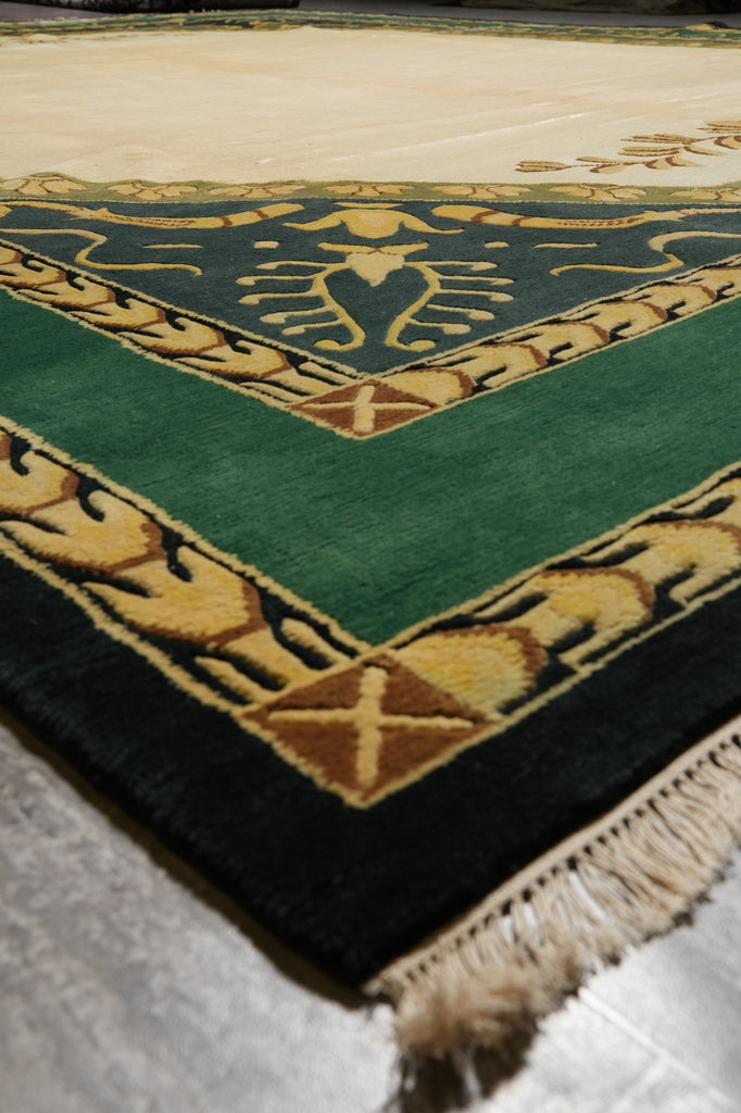 10.5 x 13.10 Transitional Handmade Wool Rug Plain Field #F-4405