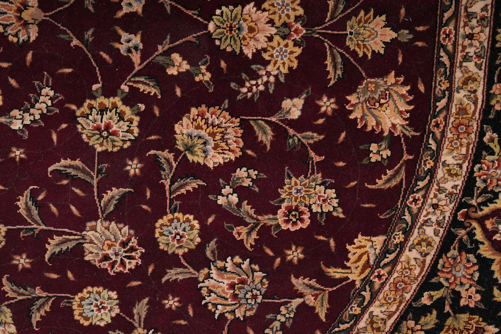 7.0 x 7.0 Round Wool and Silk High Quality Rug #F-4060