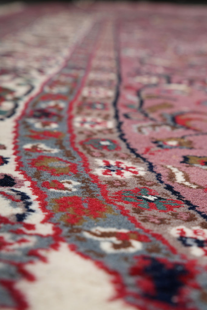 5.7 x 8.0 Oval New Handmade Wool Rug #F-4061