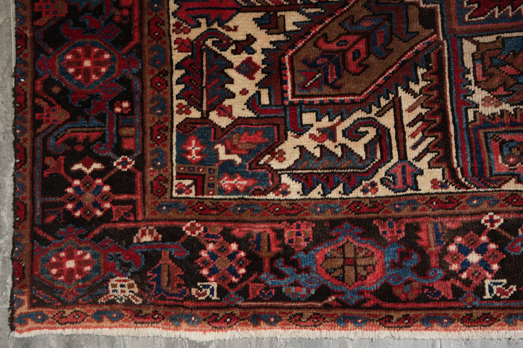 8 x 9.8 Semi Antique Persian Heriz Iran Rug #B-73869