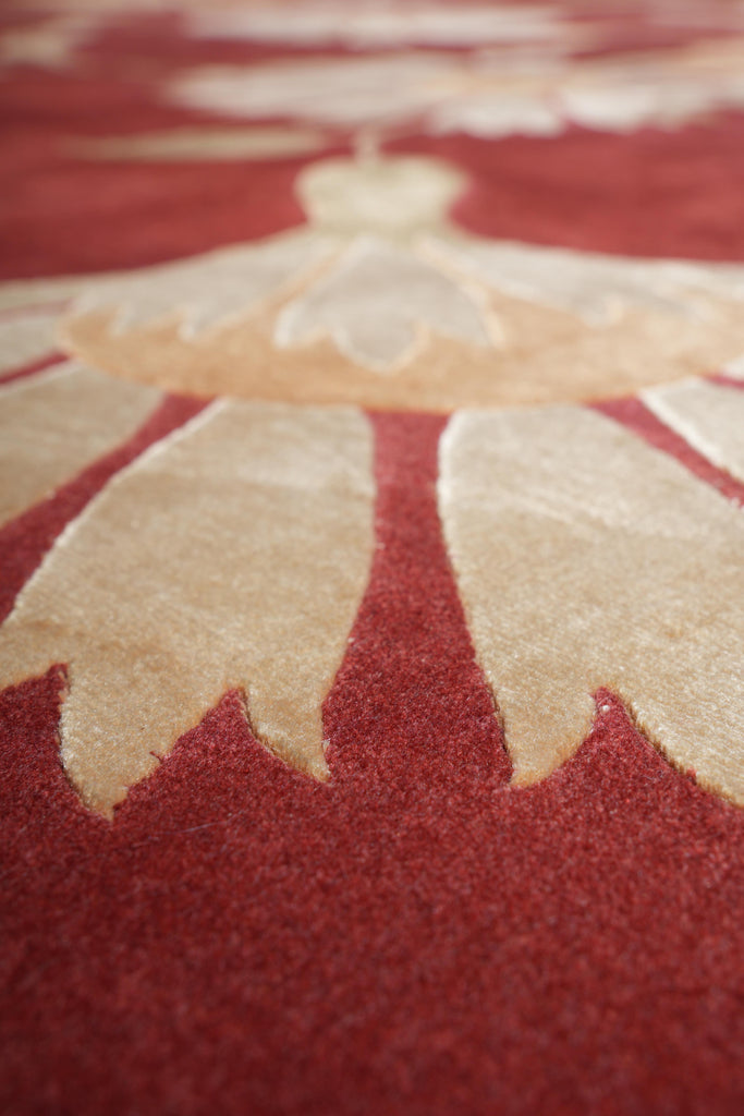 7.9 x 10 Quality Wool and Silk Handmade Tibbet Rug Transitional #F-4071