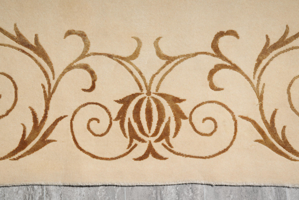 8.6 x 11.6 Quality Wool and Silk Handmade Rug  #F-4074