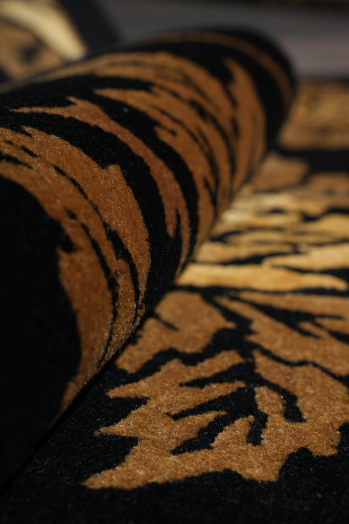 7.9 x 10 New Handmade India Wool Floral BLACK Rug #F-4076