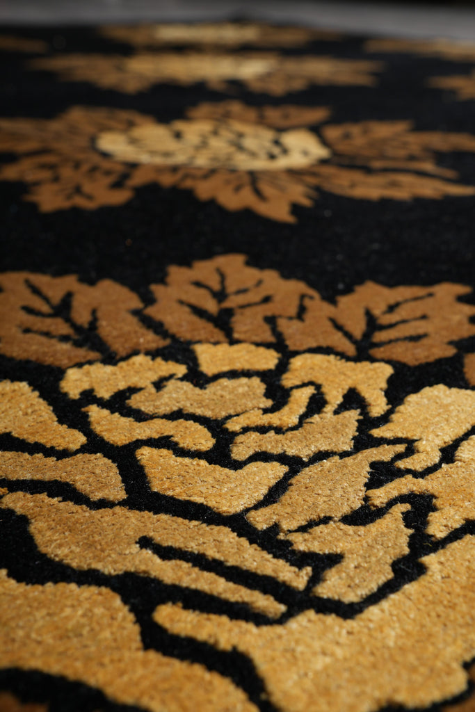 7.9 x 10 New Handmade India Wool Floral BLACK Rug #F-4076