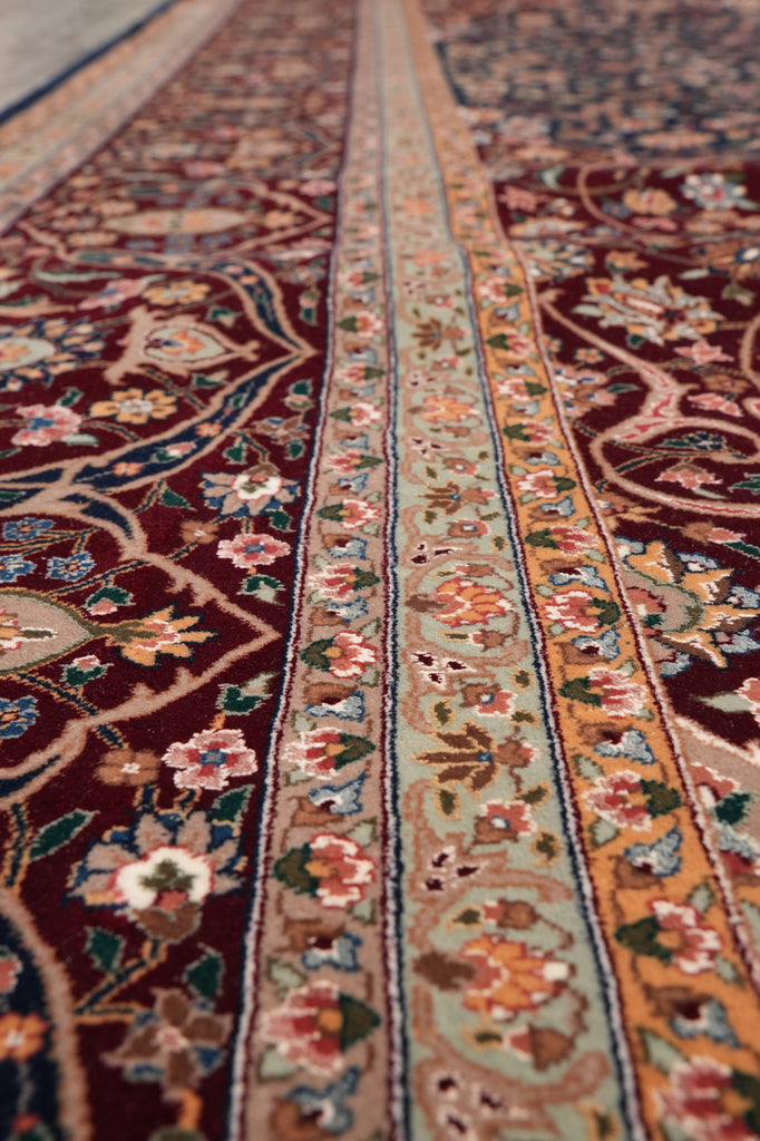 8.7 x 11.7 Super Fine Quality Wool and Silk Handmade Rug #PIX-14337