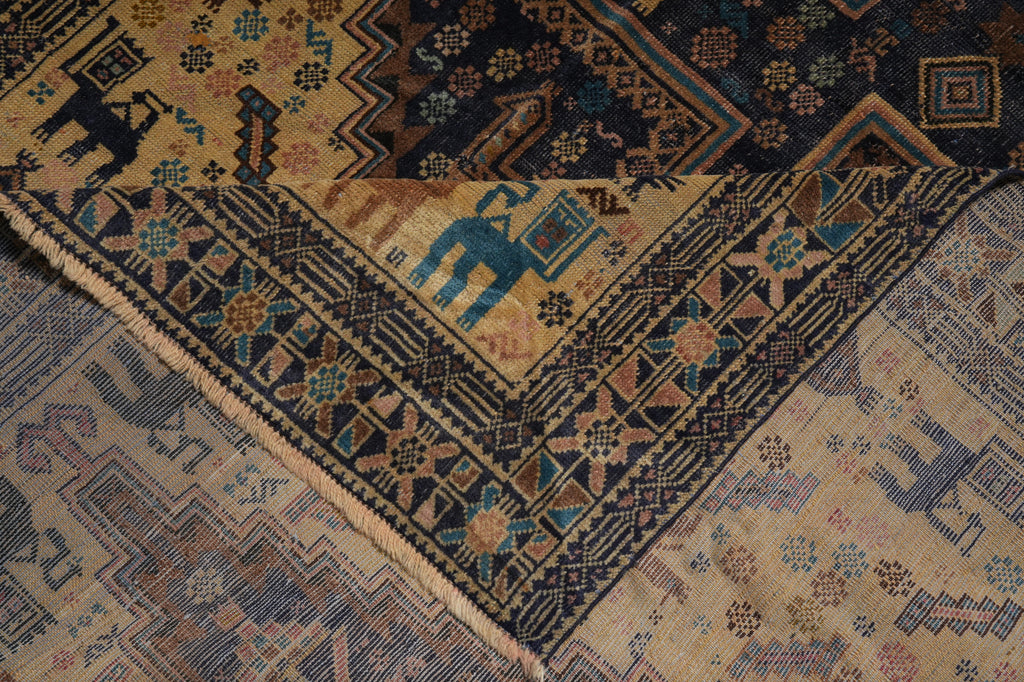 4 x 7 Detailed Animal Motif Tribal Rug Lovely One Of a Kind #F-3251