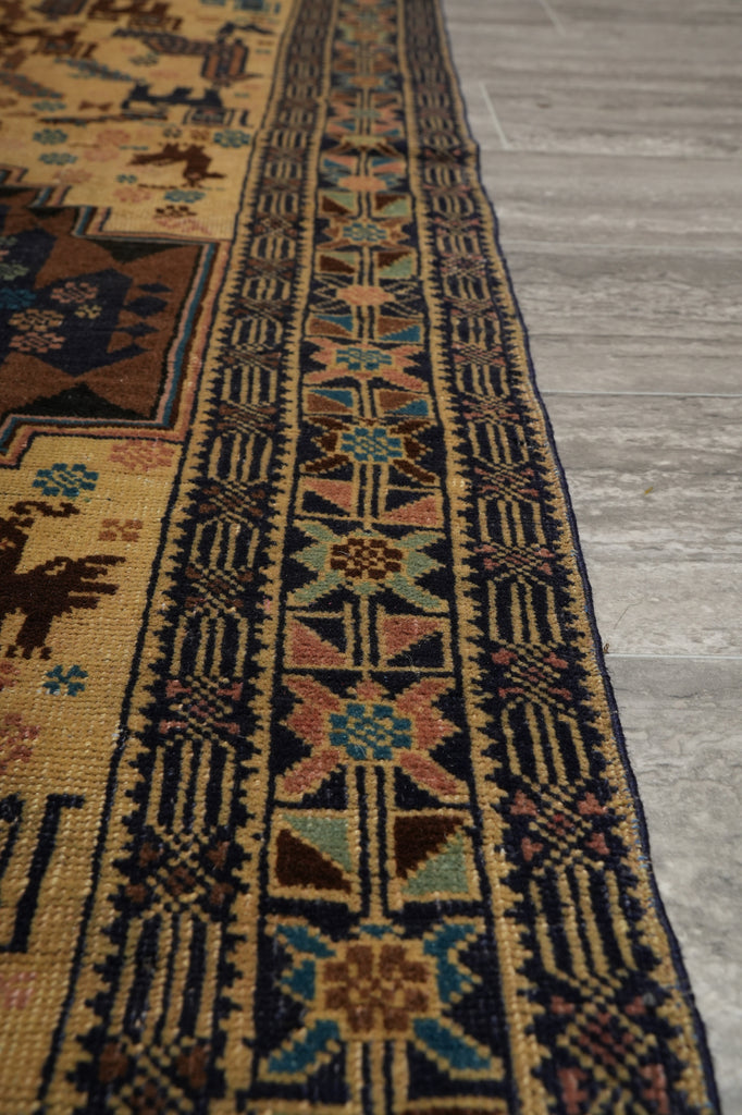 4 x 7 Detailed Animal Motif Tribal Rug Lovely One Of a Kind #F-3251