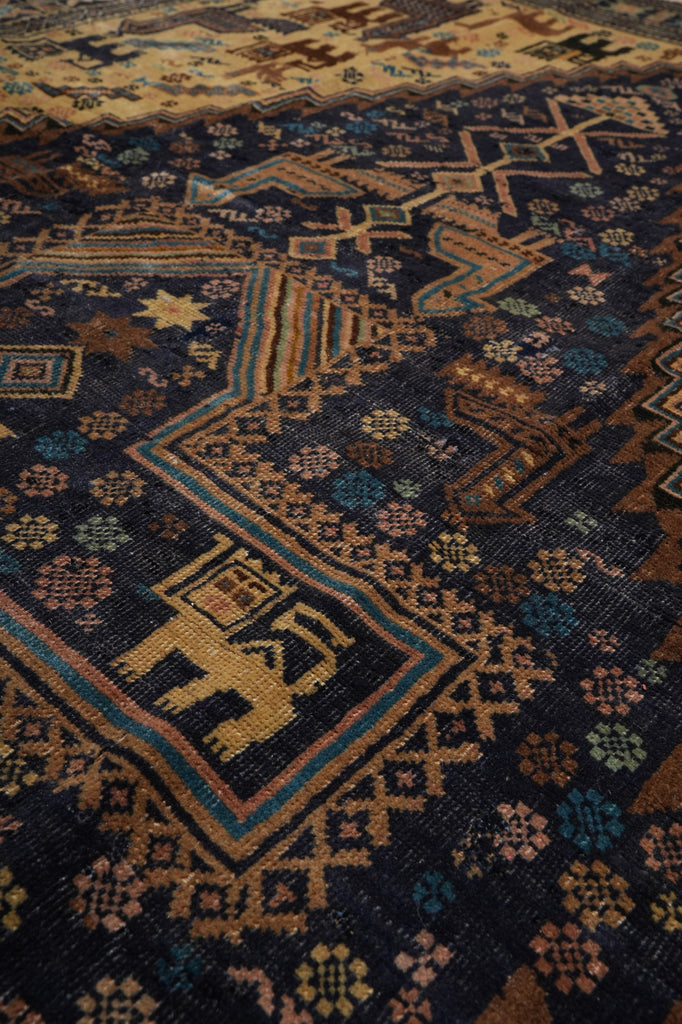 4 x 7 Detailed Animal Motif Tribal Rug Lovely One Of a Kind #F-3251