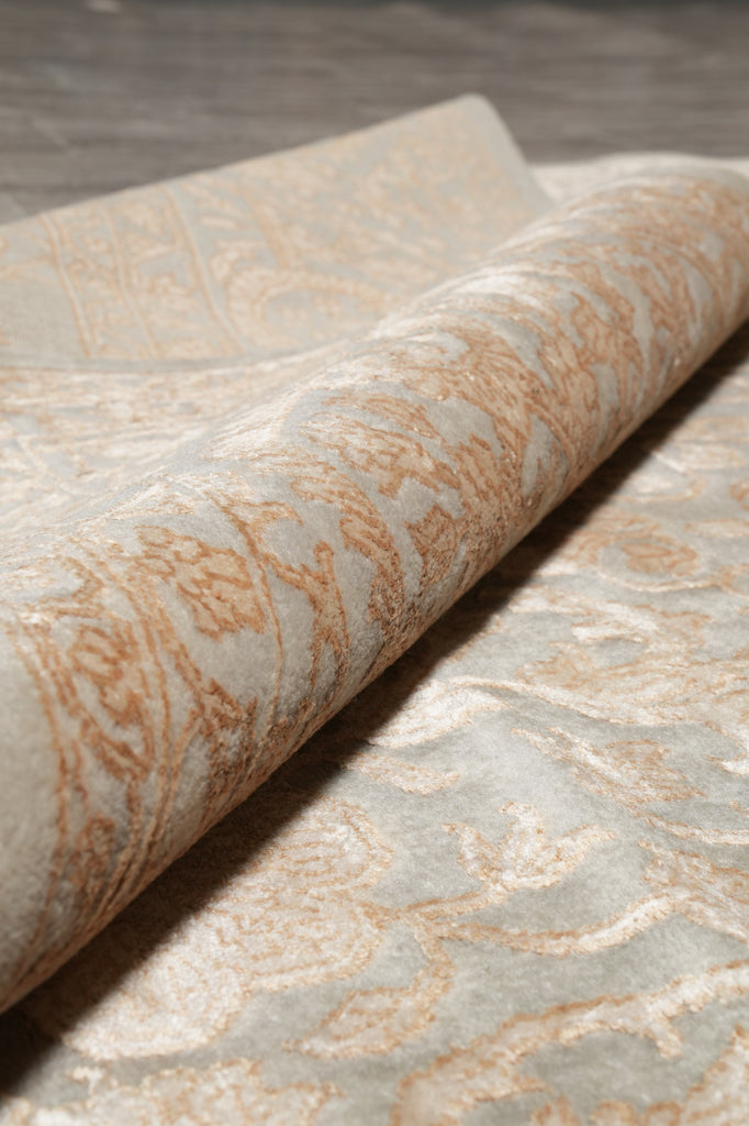 TWO TONE Colors Neutral finer Weave Hand-Knotted Rug Transitional Contemporary Carpet WOOL AND SILK 6.3 x 9.8 inquire other sizes #F-5711