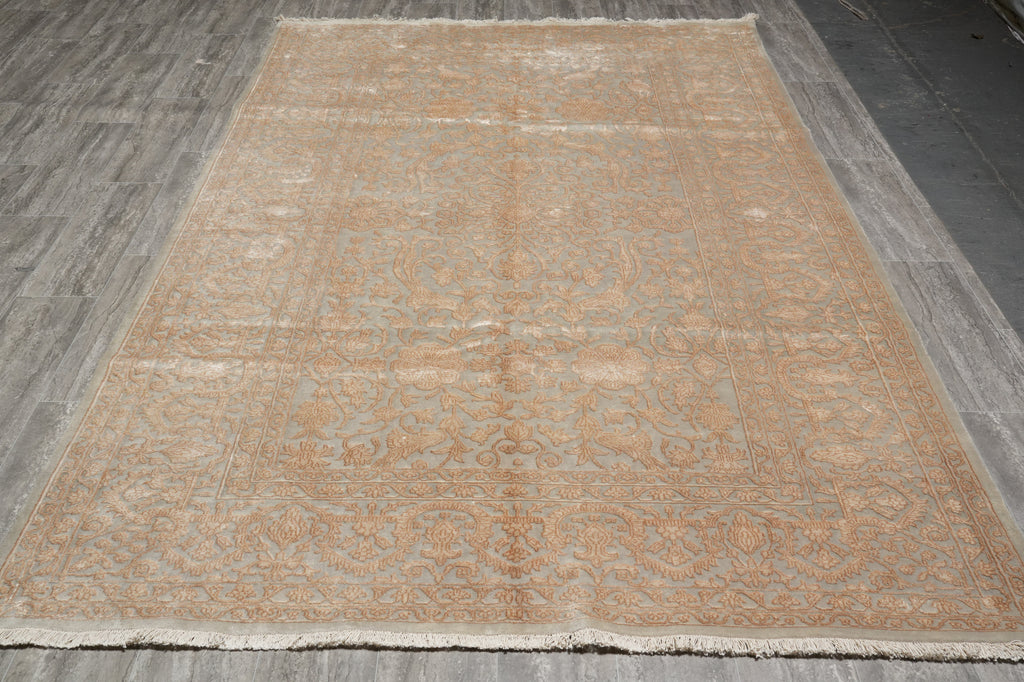 TWO TONE Colors Neutral finer Weave Hand-Knotted Rug Transitional Contemporary Carpet WOOL AND SILK 6.3 x 9.8 inquire other sizes #F-5711